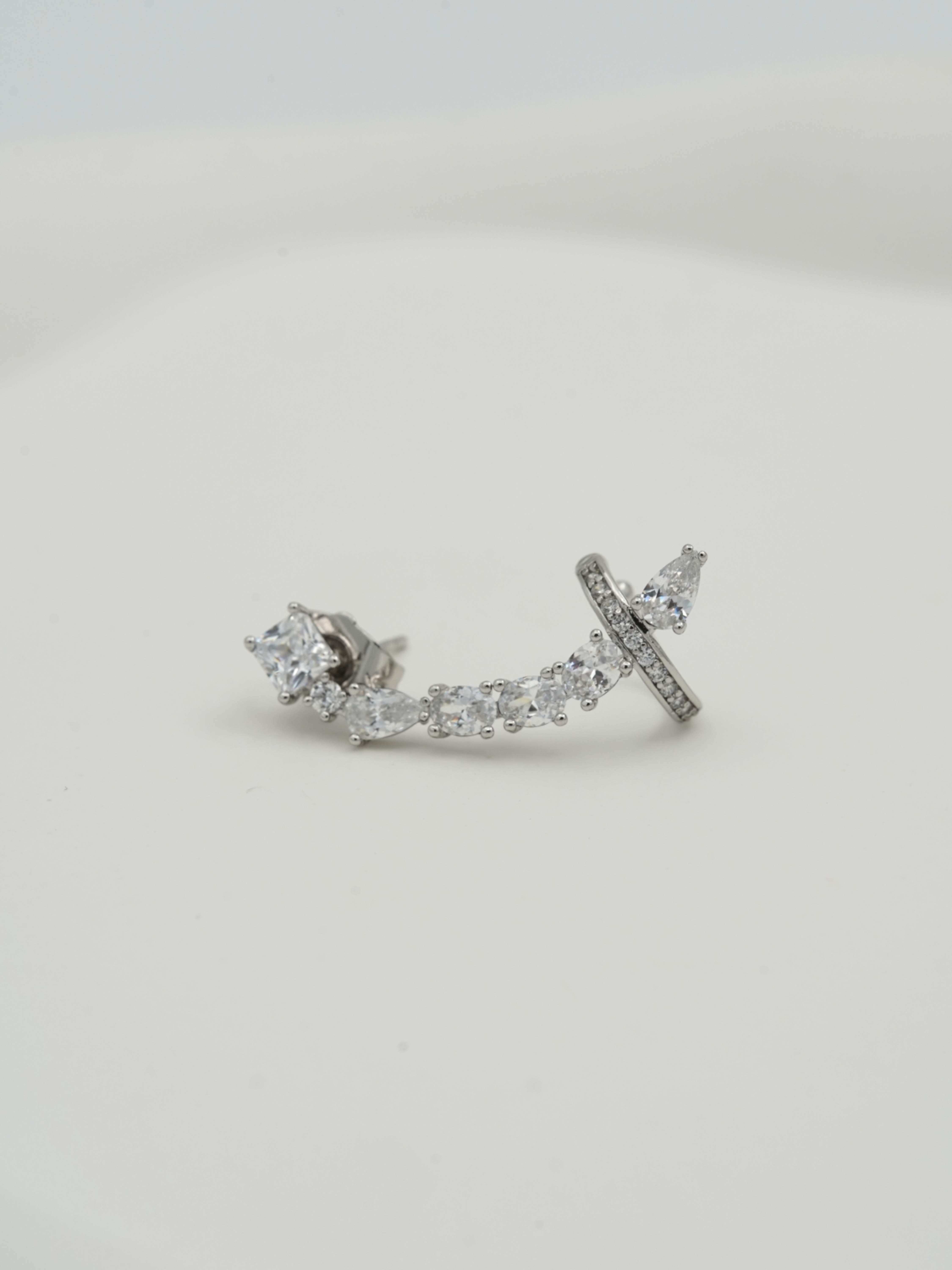 Resim Silver Minimal Taş Detaylı Earcuff Küpe