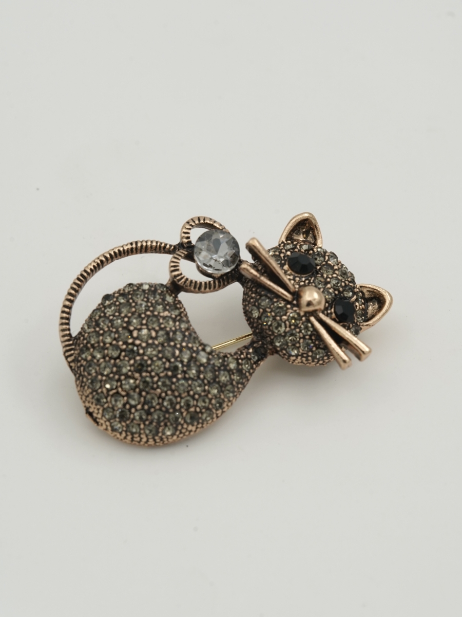 Resim Kalp Detaylı Taşlı Gold Kedi Broş